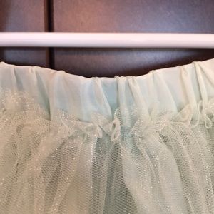 Old Navy Bottoms - Old Navy tutu skirt Old Navy Bottoms - Old Navy tutu skirt